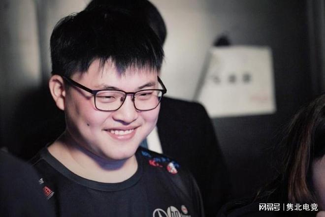 球队表现的 球队表现的