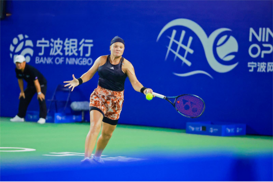 低平球扫射 低平球扫射